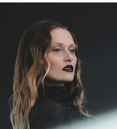 she-comes-in-color-2.jpg