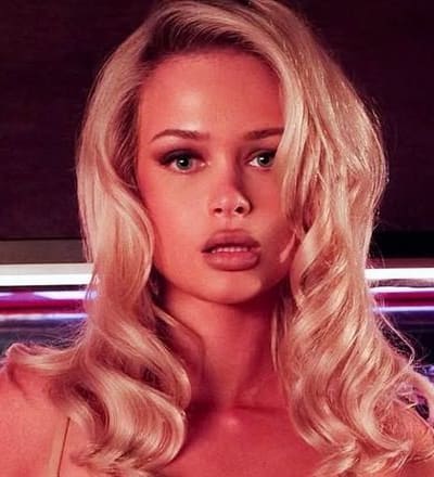 skims-pierced-nipple-bra-4.jpg