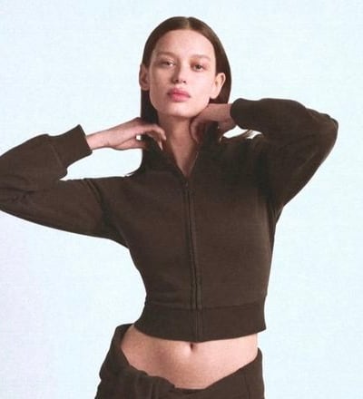 skims-the-spring-collection-loungewear-lookbook-4.jpg