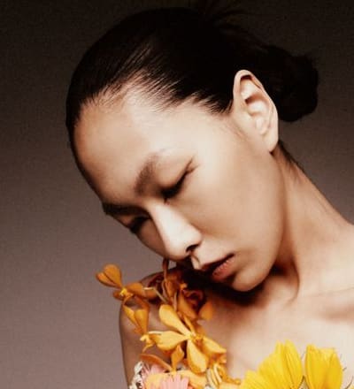 skin-and-flower-by-zhou-chuan-2.jpg