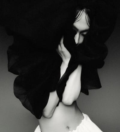 skin-and-flower-by-zhou-chuan-3.jpg
