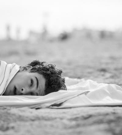 sleeping-on-the-beach-20.jpg