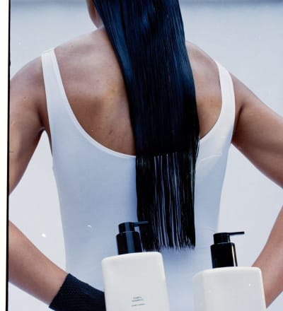 smells-like-summer-campaign-2023-15.jpg