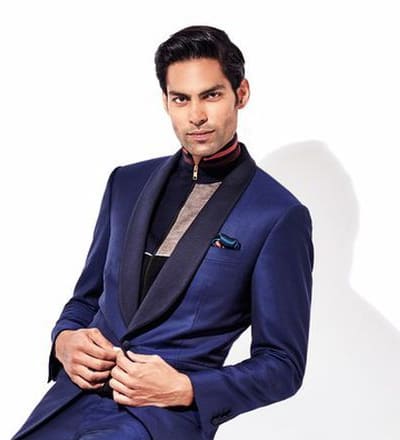 sneak-up-on-your-suit-3.jpg