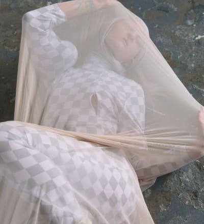spectral-bonds-by-chloe-ge-1.jpg