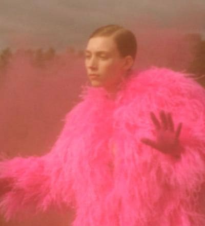 ssaw-magazine-aw22-x-valentino-4.jpg