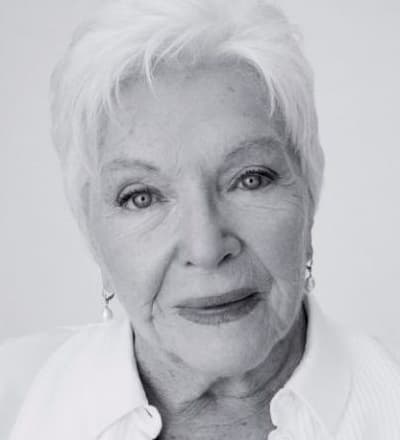 stories-of-women-from-1-to-95-years-61.jpg