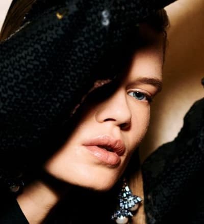 suite-dressing-shot-by-janette-gloor-for-prestige-magazine-2.jpg