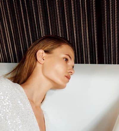 suite-dressing-shot-by-janette-gloor-for-prestige-magazine-5.jpg