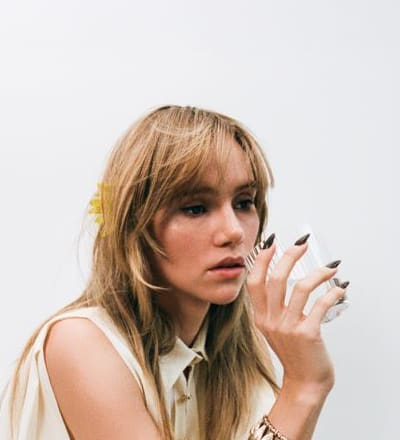 suki-waterhouse-5.jpg
