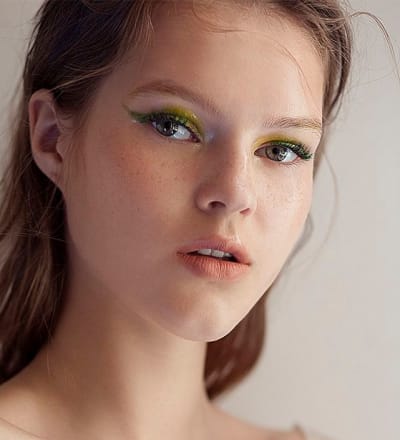 summer-colored-makeup-4.jpg
