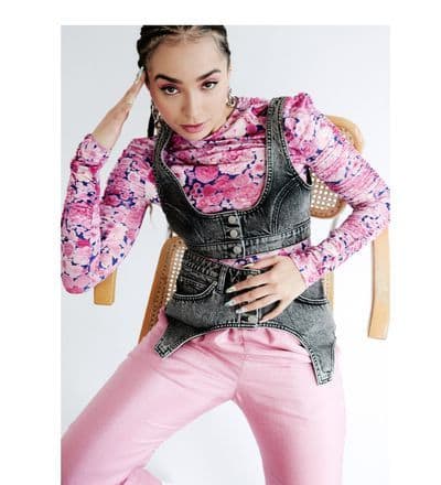 taking-hold-of-her-soul-ella-eyre-3.jpg