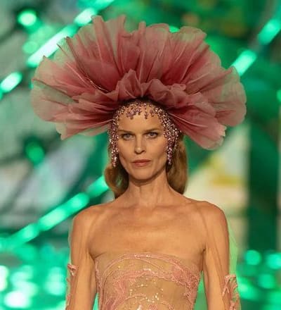 the-1001-seasons-of-elie-saab-show-riyadh-17.jpg