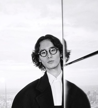 the-architecture-of-eyewear-as-envisioned-by-akoni-11.jpg