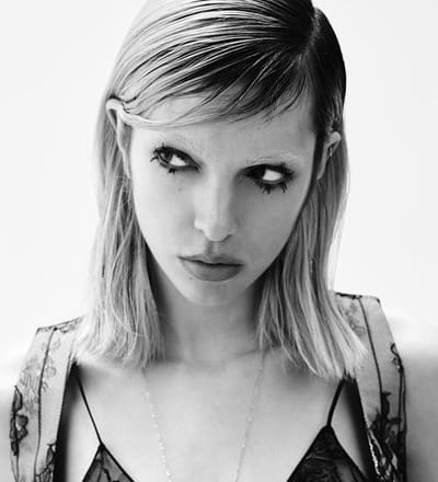 the-art-of-seduction-7.jpg
