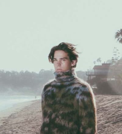 the-brosnans-12.jpg
