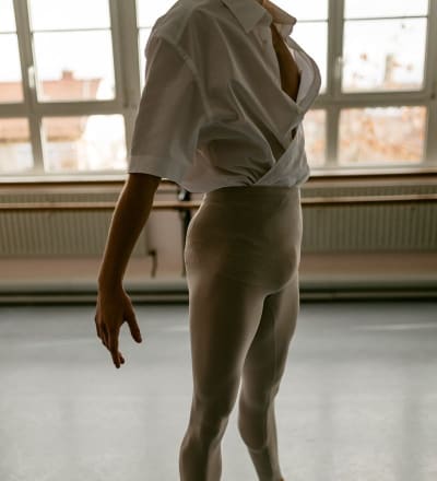 the-dancer-by-photographer-julia-sang-nguyen-stylist-graziano-di-cintio-6.jpg