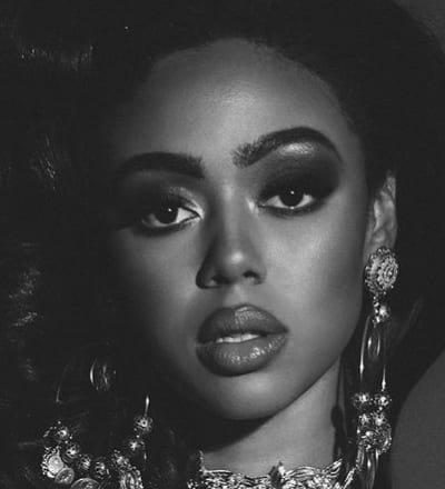 the-future-face-of-fashion-bella-harris-10.jpg