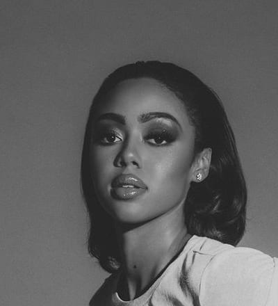 the-future-face-of-fashion-bella-harris-2.jpg