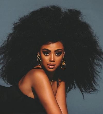 the-future-face-of-fashion-bella-harris-3.jpg