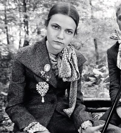 the-last-of-the-teddy-girls-4.jpg