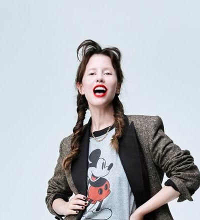 the-many-faces-of-mia-7.jpg