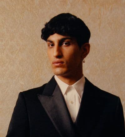 the-muslim-in-between-2.jpg