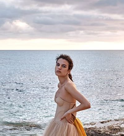 the-new-beach-bride-breaks-all-the-rules-4.jpg