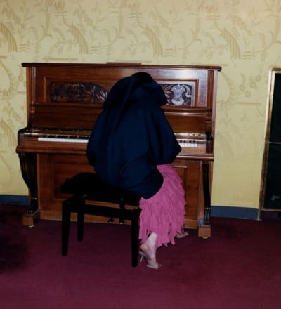 the-residents-9.jpg