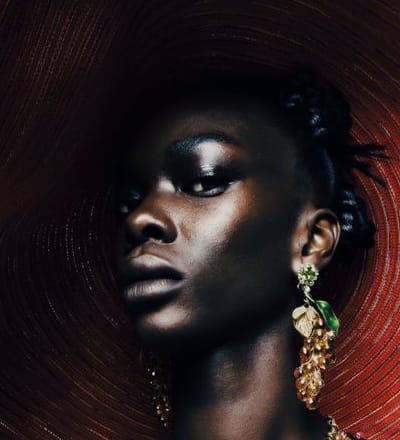 the-unique-attitude-of-haute-couture-4.jpg