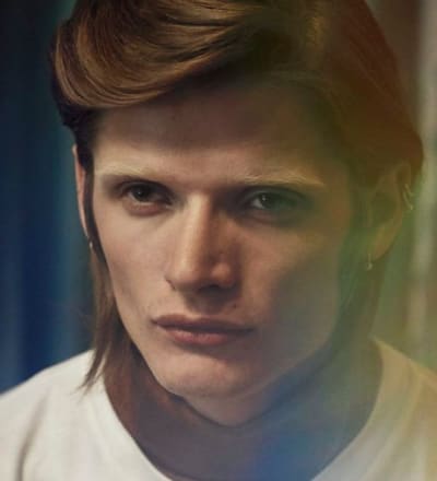 thin-white-duke-inspired-by-david-bowie-8.jpg