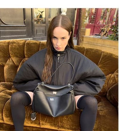this-is-a-balenciaga-campaign-by-juergen-teller-2.jpg