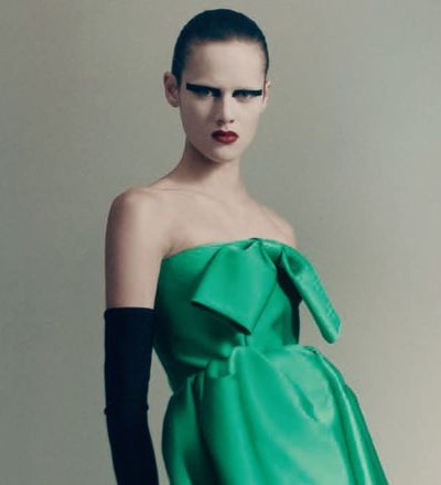 three-decades-of-haute-couture-20.jpg