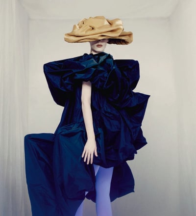 three-decades-of-haute-couture-23.jpg