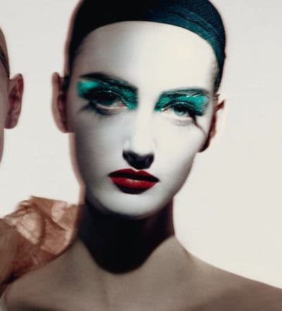 three-decades-of-haute-couture-27.jpg