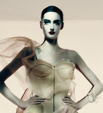 three-decades-of-haute-couture-6.jpg