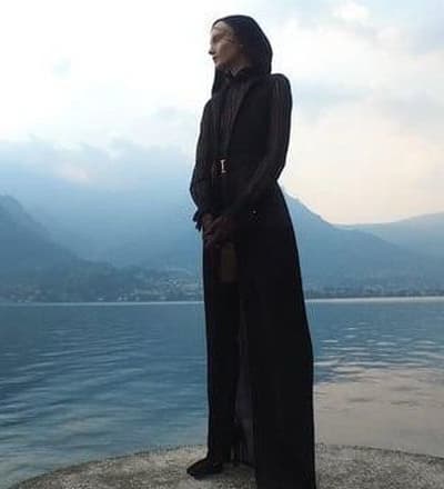 through-the-mist-cover-story-shot-in-lake-como-4.jpg