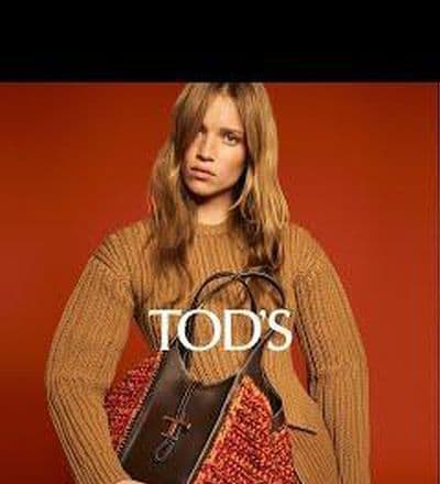 tods-f-w-2022-campaign-6.jpg