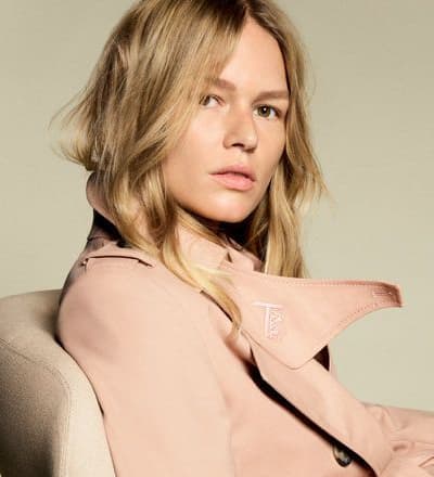 tods-pre-spring-2023-campaign-1.jpg