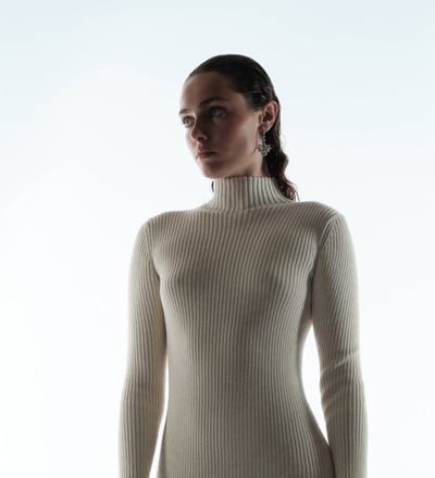 touch-me-if-you-dare-by-natalia-holland-2.jpg