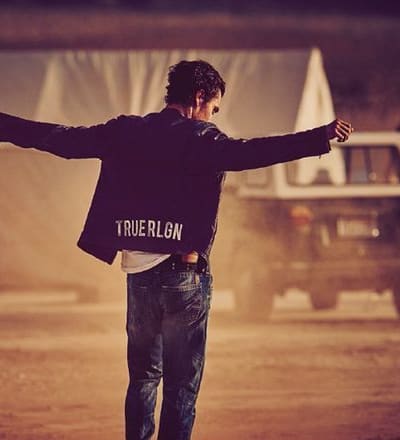 true-religion-holiday-2015-2.jpg