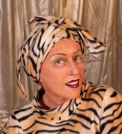 untitled-by-cindy-sherman-9.jpg