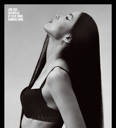 v-magazine-x-emporio-armani-2021-calendar-4.jpg