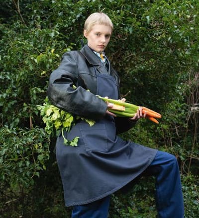 vegetable-weapons-by-tsuyoshi-ozawa-and-lotta-volkova-9.jpg