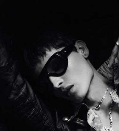 velvet-goldmine-3.jpg