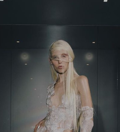 vera-wang-haute-wedding-2023-collection-21.jpg