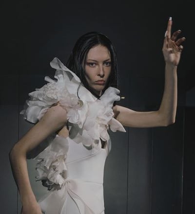vera-wang-haute-wedding-2023-collection-28.jpg
