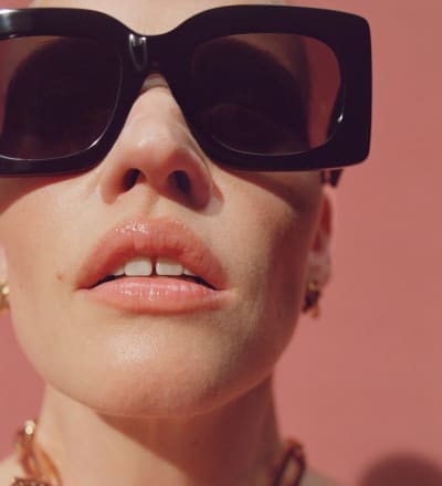 versace-eyewear-s-s-2025-campaign-1.jpg
