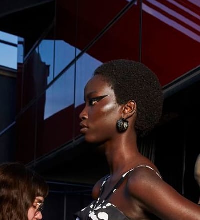 versace-fall-winter-2023-backstage-show-9.jpg