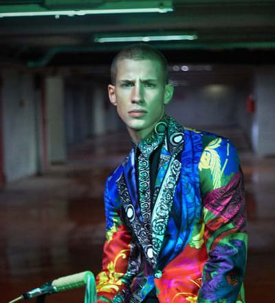 versace-resort-mens-2019-4.jpg
